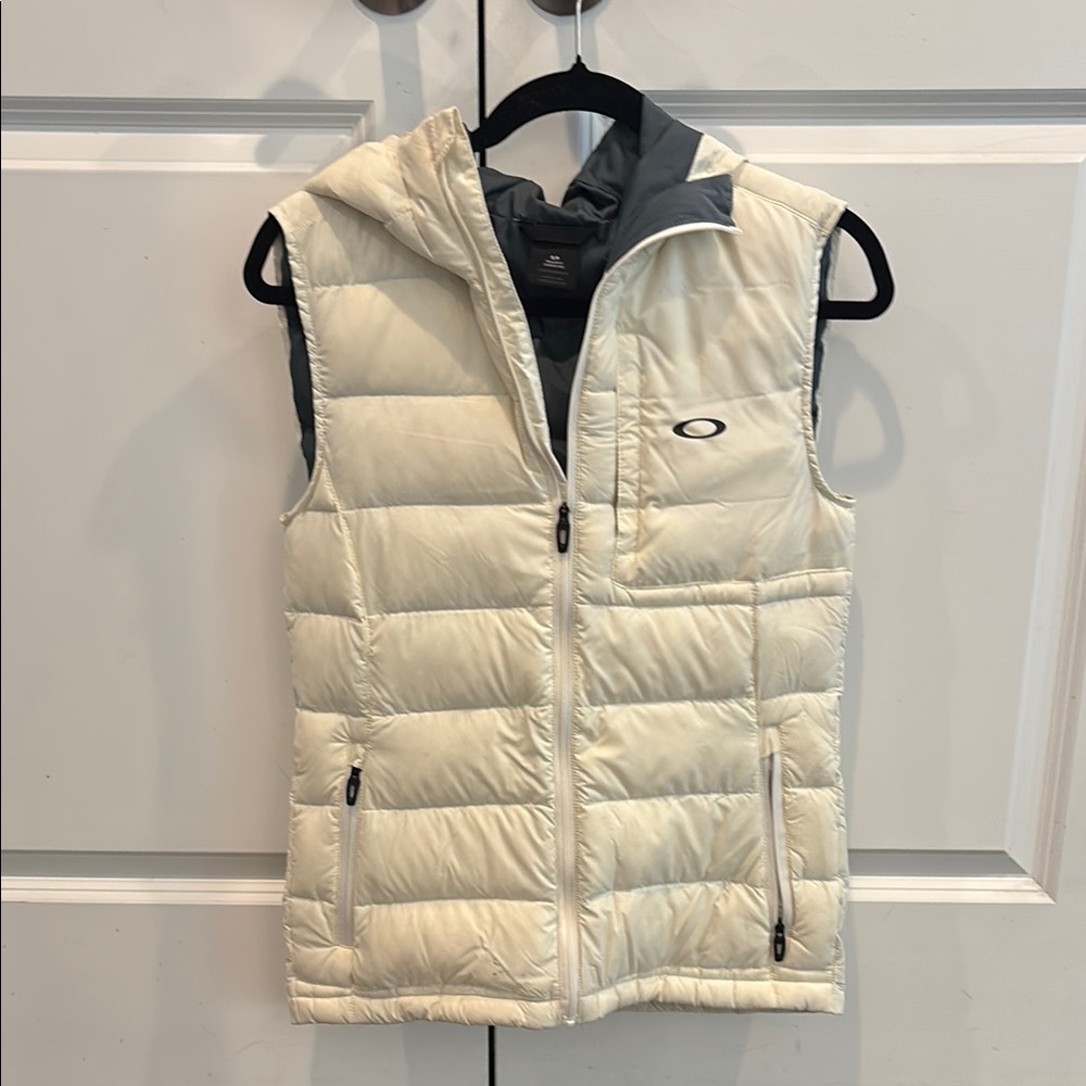 Oakley Off-White Quilted Vest